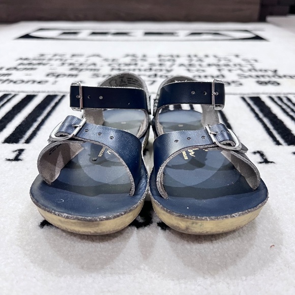 Hoy Shoe Salt Water Sun-San Surfer sandals in navy leather - Picture 5 of 8